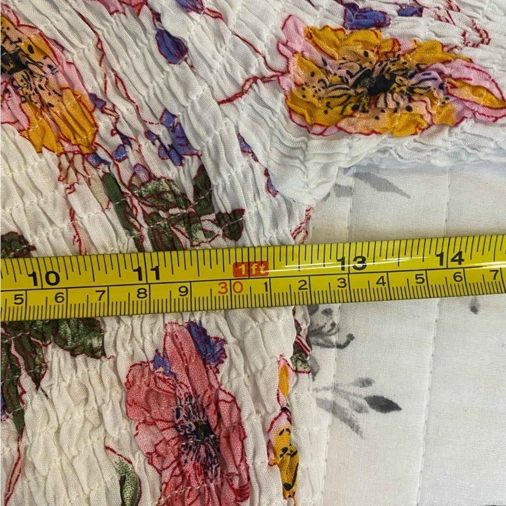 étophe studios cropped rouged asymmetrical floral white top size Medium - Picture 6 of 9